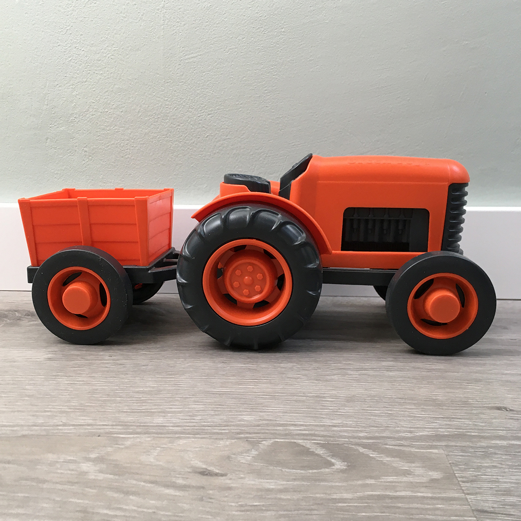 plein Clancy Peuter Duurzame speelgoed tractor gemaakt van gerecyclede melkflessen - Little  green planet