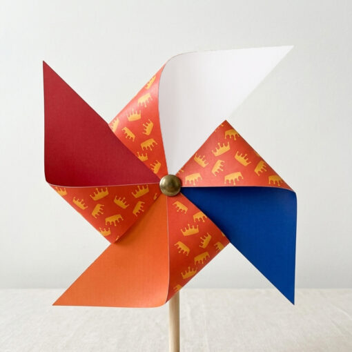 Windmolentje Koningsdag - Printable. Windmolentje kind. Windmolentje maken. Windmolentje traktatie. Windmolentje vouwen. Koningsdag printable.